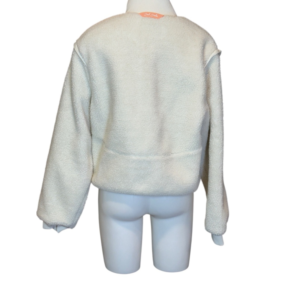 Bad Birdie Cream and Pink Teddy Jacket
MAKE ME AN OFFER!!! - Picture 2 of 4